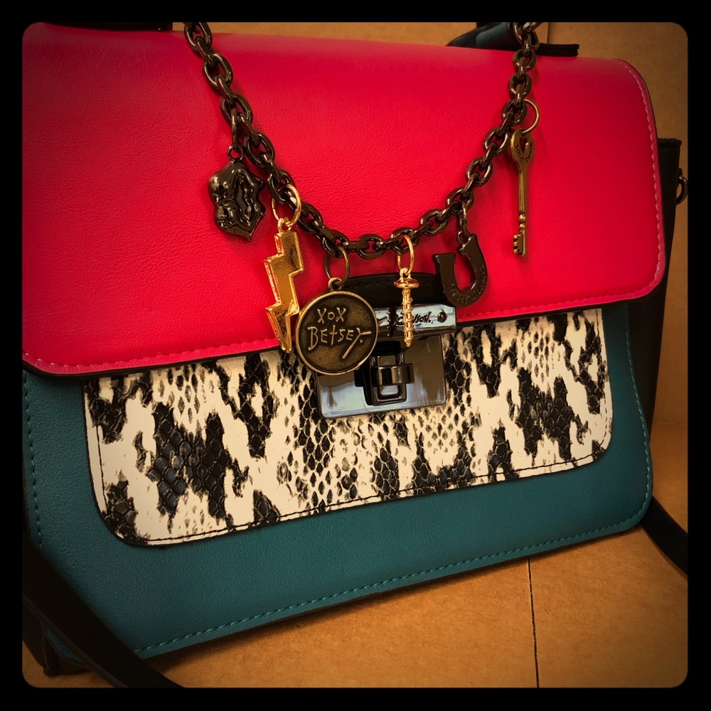 Adorable Betsey Johnson charm bag